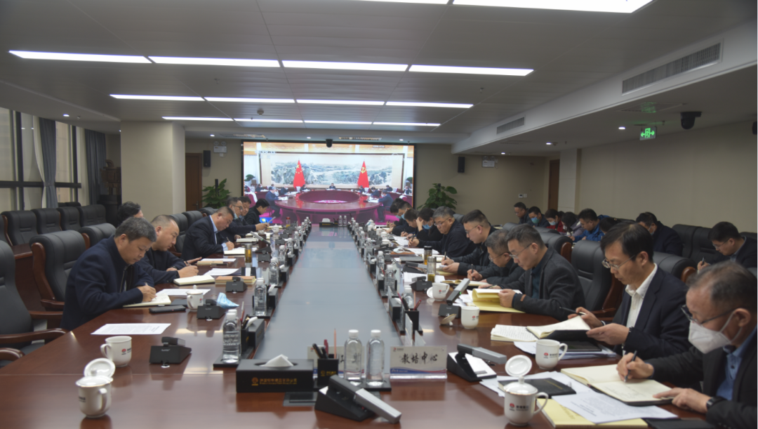 陜鋼集團黨委理論學習中心組召開落實陜煤集團“兩會”、陜鋼集團“三會”精神 確保良好開局”學習研討會