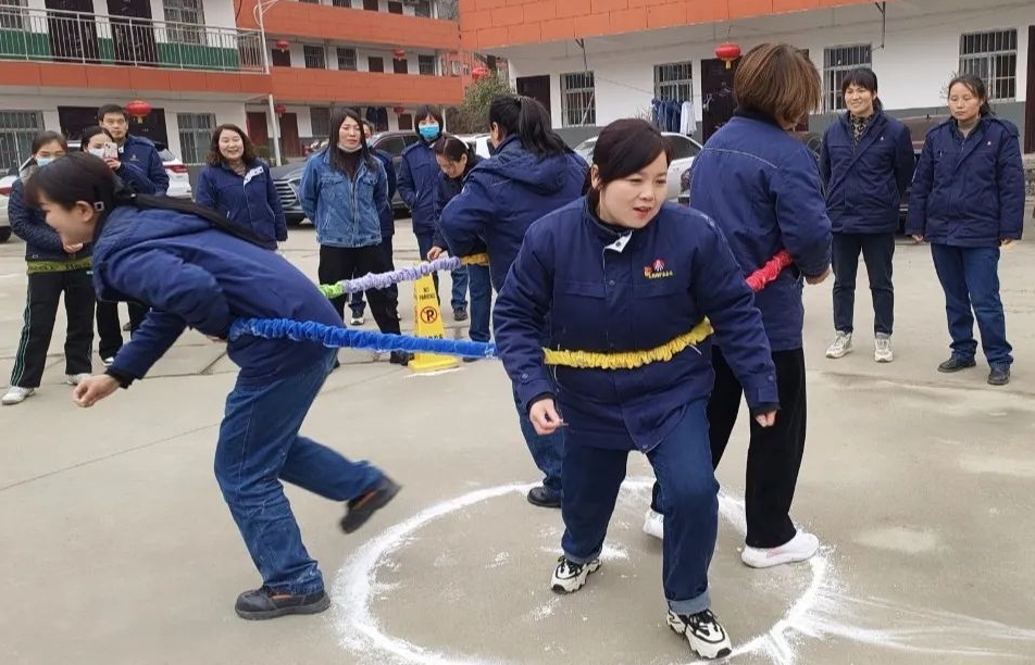 牢記囑托建新功 勇立潮頭展風采 牢記囑托建新功 勇立潮頭展風采