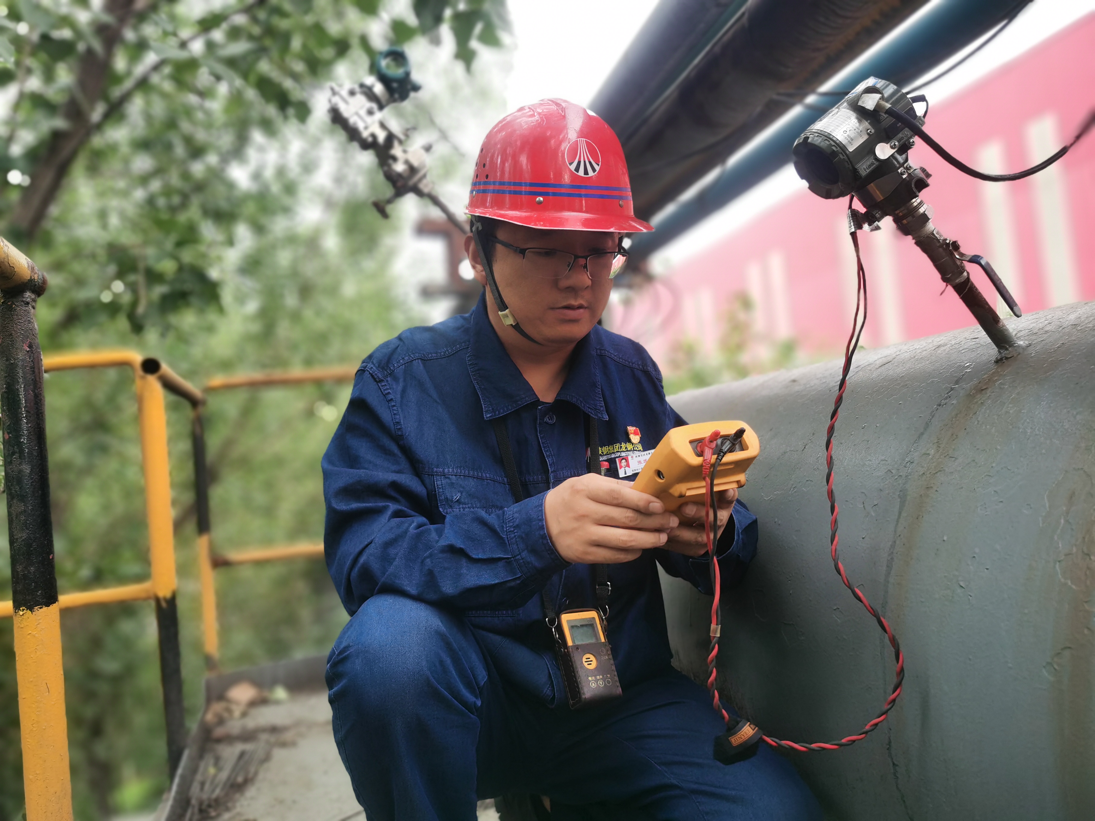 以技為刃斬計量弊病 筑廉之堤護鋼城利益——記陜鋼集團第二屆“鋼城衛士”張武興